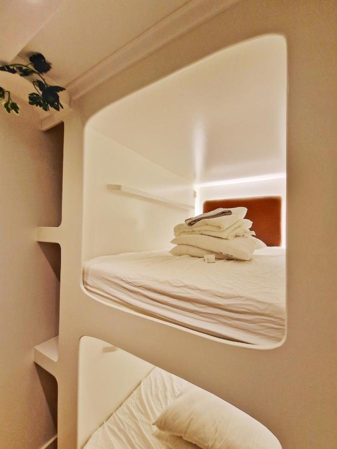 Hostel The Golden Stork Haga Zewnętrze zdjęcie
